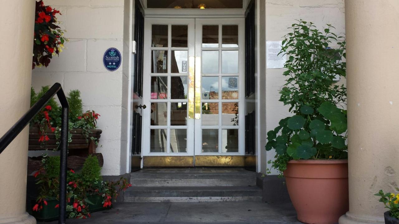George And Abbotsford Hotel Melrose Exterior photo